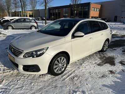 Occasion Peugeot 308 SW 131 PK (96 kW) 2018 Wit Stationwagen