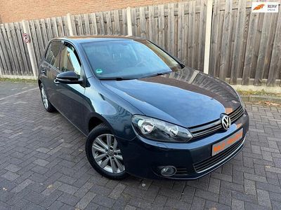 Blauw Gebruikt 2011 VW Golf VI Style Hatchback | € 7.999 (Eerlijke prijs)
