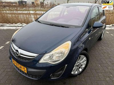 Blauw Occasion 2012 Opel Corsa Cosmo Hatchback | € 6.950 (Eerlijke prijs)