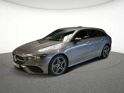 Grijs Gebruikt 2022 Mercedes CLA200 Stationwagen | € 35.000