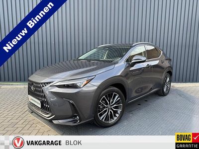 Lexus NX450h+