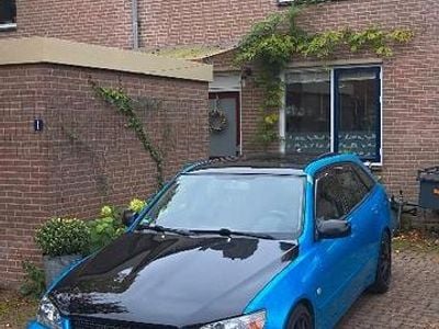 Gebruikt 2005 Lexus IS200 Executive Line Stationwagen | € 4.500