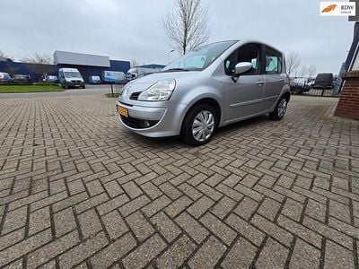 Occasion Renault Modus Dynamique 79 PK (58 kW) 2008 Grijs MPV