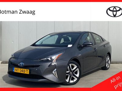 tweedehands Toyota Prius 1.8 Hybrid Dynamic Automaat | Navigatie | Achterui