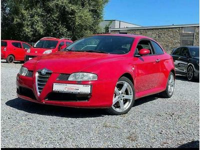 Occasion Alfa Romeo GT Distinctive 238 PK (175 kW) 2006 Rood Coupé