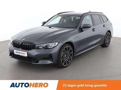 BMW 330e