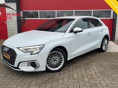 Wit (metallic) Occasion 2022 Audi A3 Sportback Advanced Hatchback | € 19.444 (Goede deal)