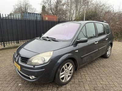 Grijs (metallic) Occasion 2007 Renault Grand Scénic II MPV | € 1.250 (Goede deal)