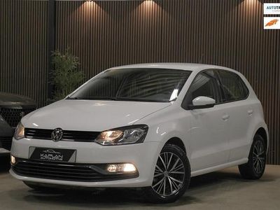 Wit Occasion 2016 VW Polo Allstar Hatchback | € 8.950 (Eerlijke prijs)