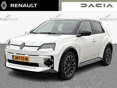 Wit Nieuw 2025 Renault R5 Komfort Hatchback | € 34.950 (Eerlijke prijs)
