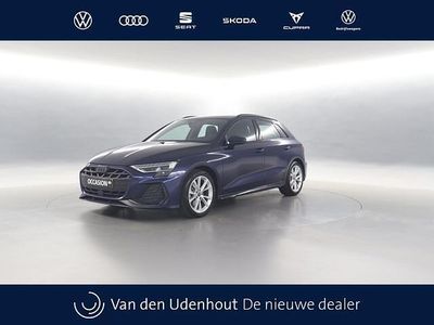 Blauw Occasion 2024 Audi A3 Sportback S-Line Hatchback | € 36.550 (Eerlijke prijs)
