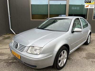 Grijs Gebruikt 2003 VW Bora Comfortline Sedan | € 2.750 (Iets duurder)