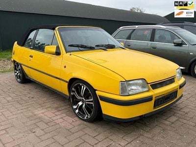 Wit Gebruikt 1988 Opel Kadett Cabriolet | € 3.750