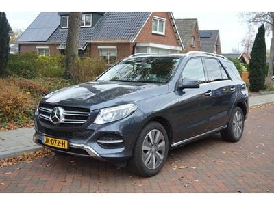 Grijs Gebruikt 2015 Mercedes GLE500 SUV | € 21.995 (Goede deal)