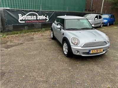 Grijs (metallic) Gebruikt 2007 Mini Cooper Chili Hatchback | € 2.250 (Eerlijke prijs)