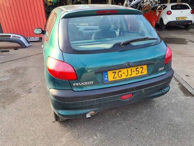 Peugeot 206