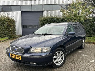 Blauw Gebruikt 2003 Volvo V70 Stationwagen | € 2.999 (Eerlijke prijs)