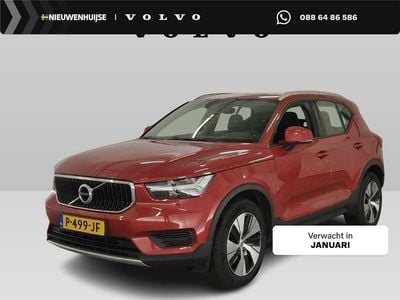 Rood Gebruikt 2022 Volvo XC40 Momentum SUV | € 28.894 (Goede deal)