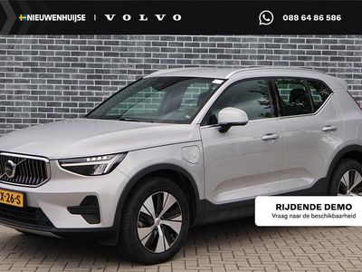 Grijs Gebruikt 2023 Volvo XC40 R-Design SUV | € 35.894 (Eerlijke prijs)