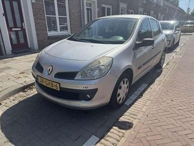 Renault Clio II