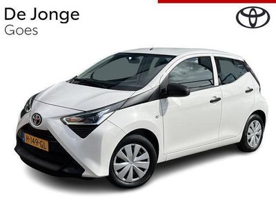 tweedehands Toyota Aygo 1.0 VVT-i x-fun dealer onderhouden NL Auto Airco