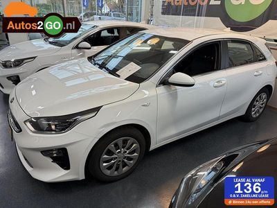 Wit Gebruikt 2020 Kia Ceed Hatchback | € 9.995 (Eerlijke prijs)