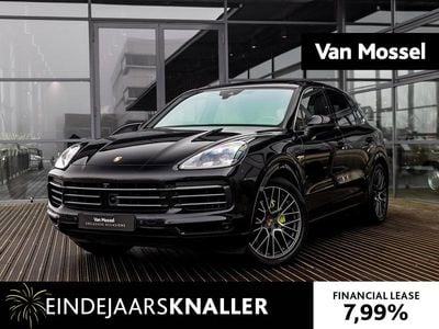 Zwart (metallic) Gebruikt 2018 Porsche Cayenne SUV | € 57.900 (Eerlijke prijs)