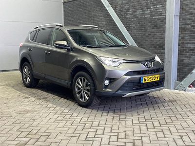 Bruin Occasion 2017 Toyota RAV4 Business Edition | € 25.700 (Iets duurder)