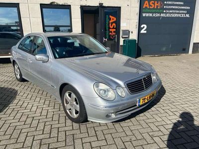 tweedehands Mercedes E240 Avantgarde AUTOMAAT NAP