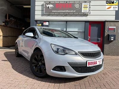 Opel Astra GTC