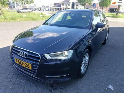 Occasion Audi A3 Sportback Attraction 105 PK (77 kW) 2014 Bruin Hatchback