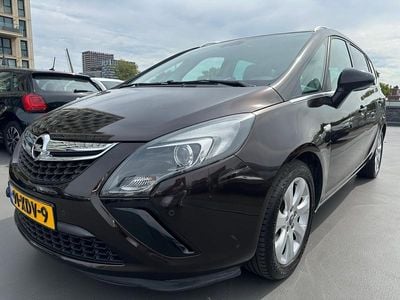 Bruin Gebruikt 2012 Opel Zafira Cosmo MPV | € 5.750 (Goede deal)