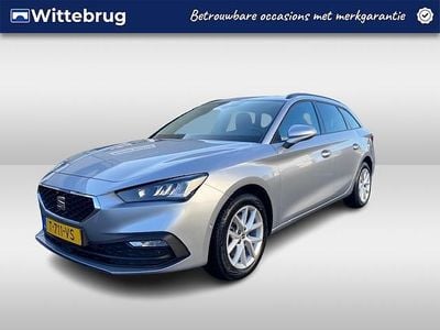 Grijs (metallic) Occasion 2023 Seat Leon Business Stationwagen | € 21.450 (Goede deal)