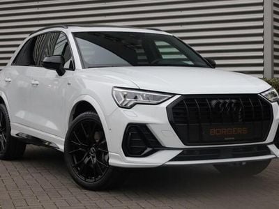 Wit Gebruikt 2024 Audi Q3 Ambiente SUV | € 52.950
