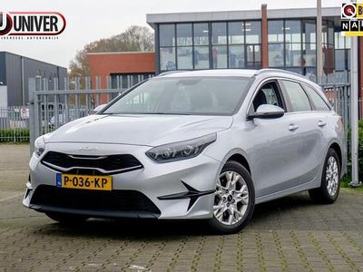 Grijs Gebruikt 2022 Kia Ceed Sportswagon Stationwagen | € 12.900 (Goede deal)
