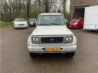 tweedehands Daihatsu Rocky 2.8 SE