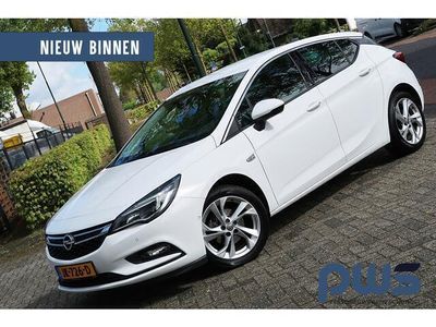 tweedehands Opel Astra 1.4 Innovation Navi / PDC / Camera / Cruise / Clim