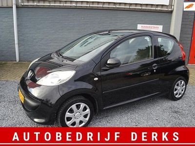 Occasion Peugeot 107 68 PK (50 kW) 2005 Zwart Hatchback