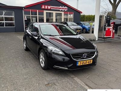 Occasion Volvo V40 Summum 180 PK (132 kW) 2014 Zwart Hatchback