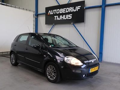 Zwart (metallic) Occasion 2011 Fiat Punto Evo Dynamic Hatchback | € 1.950 (Eerlijke prijs)