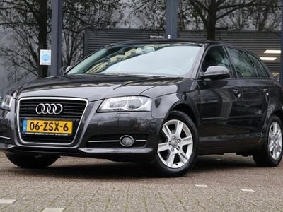 Occasion Audi A3 Sportback Attraction 105 PK (77 kW) 2013 Grijs Hatchback
