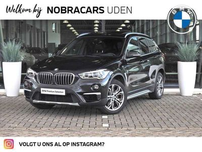 tweedehands BMW X1 sDrive20i High Executive xLine Automaat / Panoramadak / Trekhaak / Achteruitrijcamera / Sportstoelen / Active Cruise Control / Apple CarPlay / Comfort Access