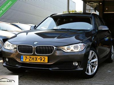 Bruin Gebruikt 2013 BMW 316 Executive Stationwagen | € 9.995 (Iets duurder)