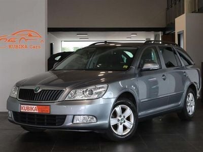 Grijs Gebruikt 2012 Skoda Octavia Ambiente Stationwagen | € 7.999 (Eerlijke prijs)