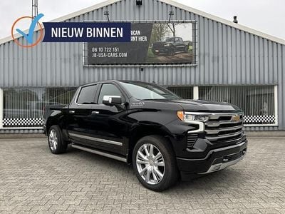 Zwart Gebruikt 2024 Chevrolet Silverado Van | € 82.500