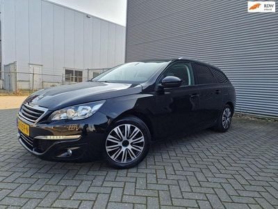 Occasion Peugeot 308 120 PK (88 kW) 2017 Zwart Stationwagen