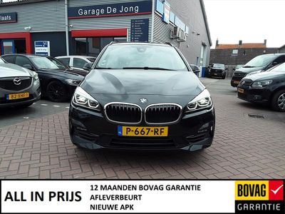 Zwart Gebruikt 2022 BMW 216 Stationwagen | € 20.925 (Eerlijke prijs)