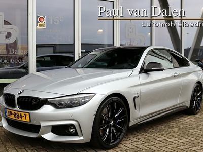 tweedehands BMW 430 4-SERIE Coupé (f32) i AUTOMAAT M-SPORT PLUS PACK Leer | Head Up | 1e Eigenaar | 360 Camera | 20 Inch Lm | Harman Kardon | Memory | Elect. Trekh. | Stoelverw.| Led |