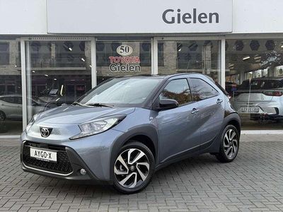 Grijs Gebruikt 2025 Toyota Aygo X Plus SUV | € 22.900 (Duur)