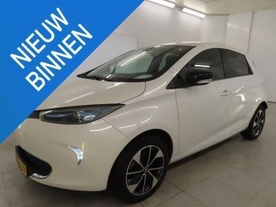 Wit Gebruikt 2019 Renault Zoe Iconic Hatchback | € 10.250 (Eerlijke prijs)